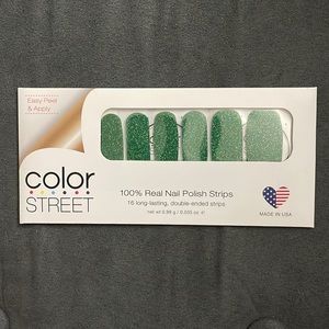 Color Street 100% Real Nail Polish Strips - Queen of Green
